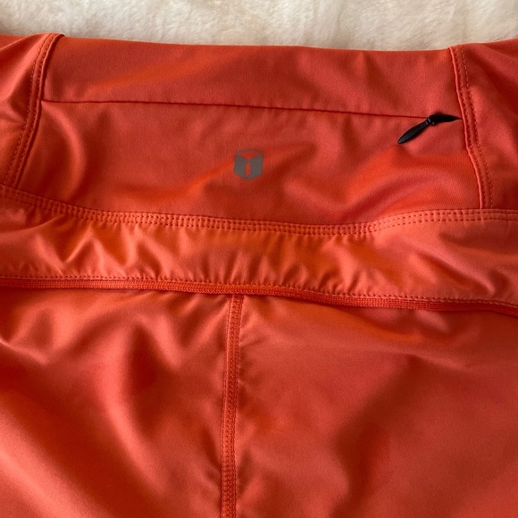 🎉SALE🎉Orange Athletic Shorts with Elastic Waistband and Compression Layer - Picture 5 of 7